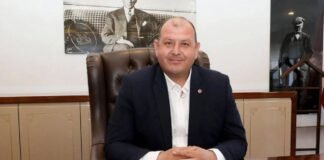 Turkish police detain CHP mayor, 14 others in İzmir corruption investigation
