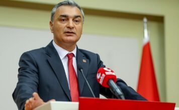Court-appointed CHP leadership appoints new chairmen in 8 provinces