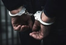 Man arrested for removing, damaging Erdoğan banner in northern Turkey