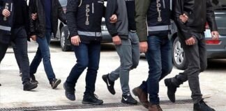 Turkey detains 10 in Gülen probe, citing Signal activity