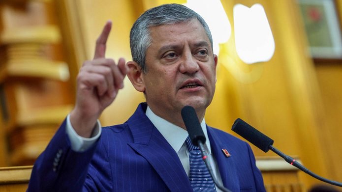 Özgür Özel