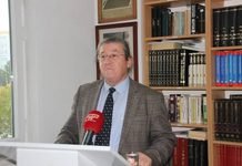 Trial begins for Turkish academic accused of insulting Erdoğan on social media