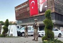 Turkey detains opposition district mayor, 43 others in corruption probe