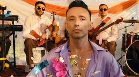 Turkey seeks to prosecute pop star Mabel Matiz over same-sex dance scene