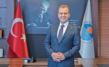 Mersin mayor among 59 detained in corruption probes targeting 3 CHP-run municipalities