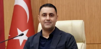 Opposition mayor among 34 jailed in southern Turkey corruption probe